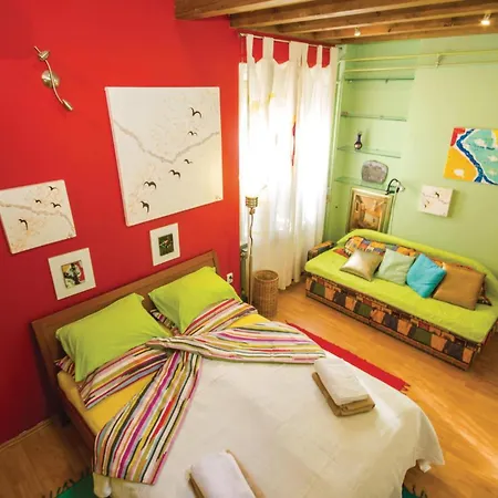 Lovely In With House Sea View 아파트 리예카