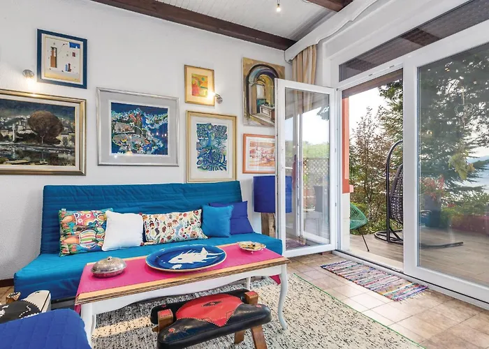1 Bedroom Amazing In *