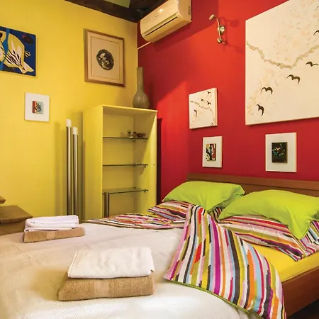 Lovely In With House Sea View Apartament *